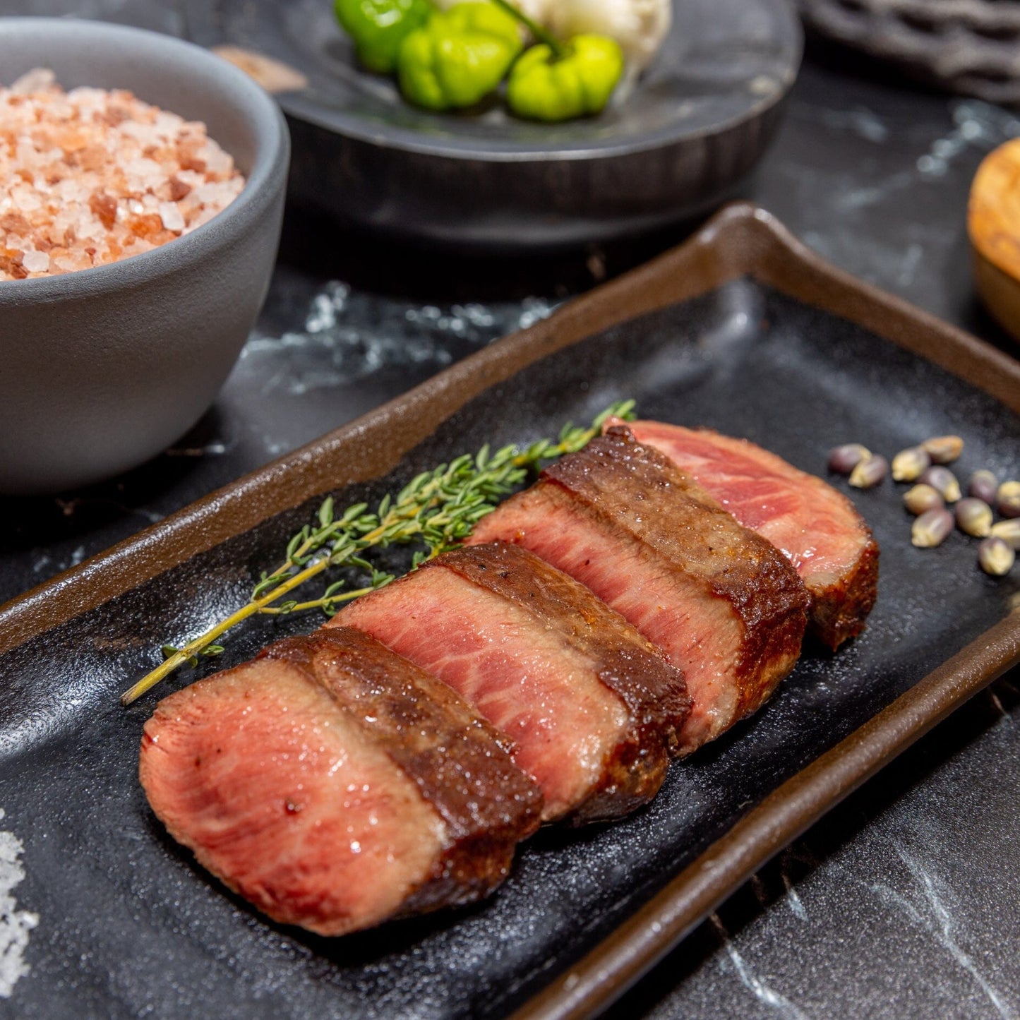 Black Angus Shoulder Top Blade / Oyster Blade (Whole Flat Iron / Marucha) Meat Black Herd